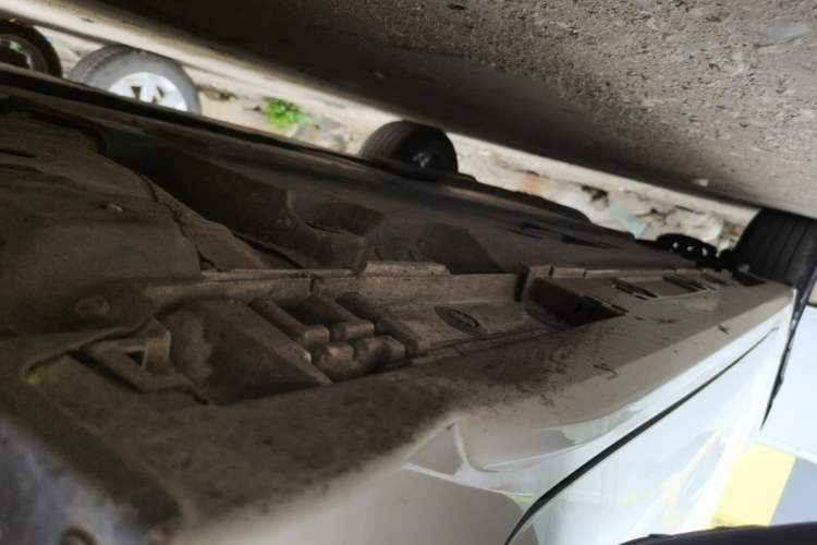 Used Toyota Levin 2023 TNGA 1.5L CVT Progressive Edition Right Side Sill