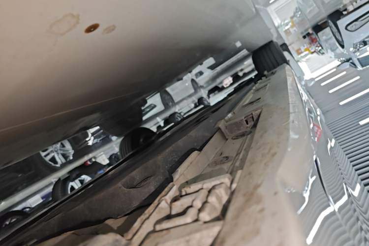Used Toyota Levin 2023 TNGA 1.5L CVT Progressive Edition Right Side Sill