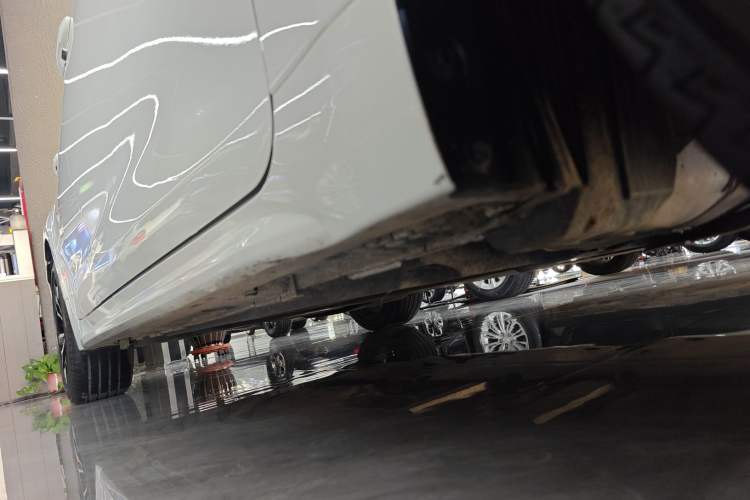 Used Toyota Levin 2023 185T CVT Sport Edition Right Side Sill