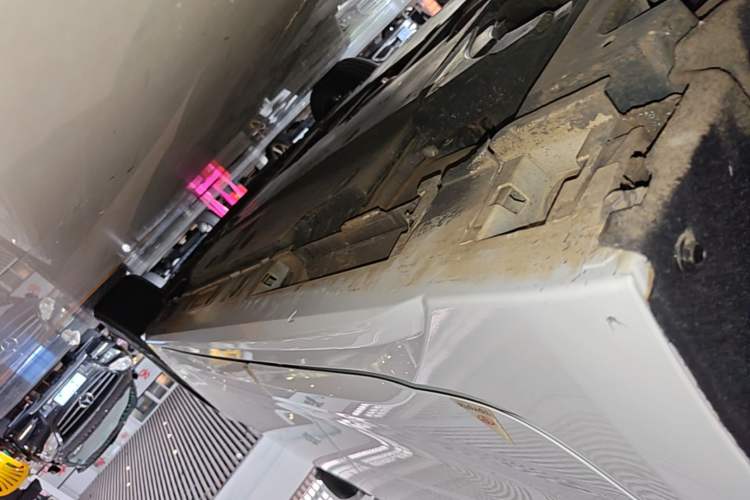 Used Toyota Levin 2023 Smart Electric Hybrid Dual-Engine 1.8L Leading Edition Right Side Sill