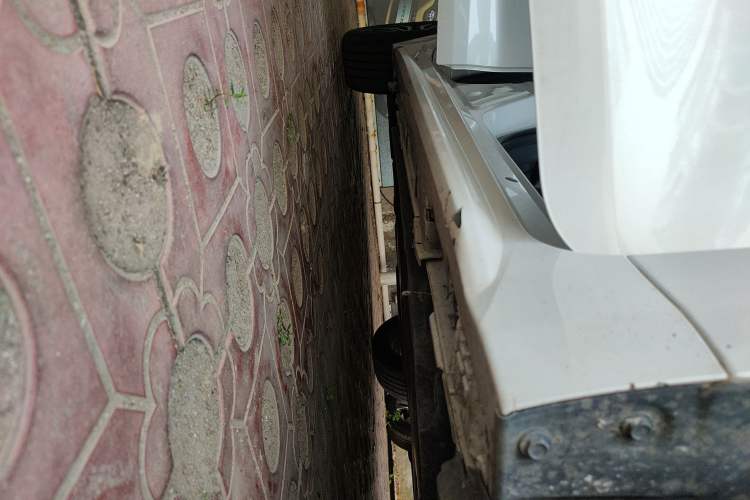 Used Toyota Levin 2023 Smart Electric Hybrid Dual-Engine 1.8L Sport Edition Right Side Sill