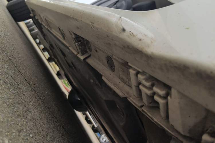 Used Toyota Levin 2023 Smart Electric Hybrid Dual-Engine 1.8L Luxury Edition Right Side Sill