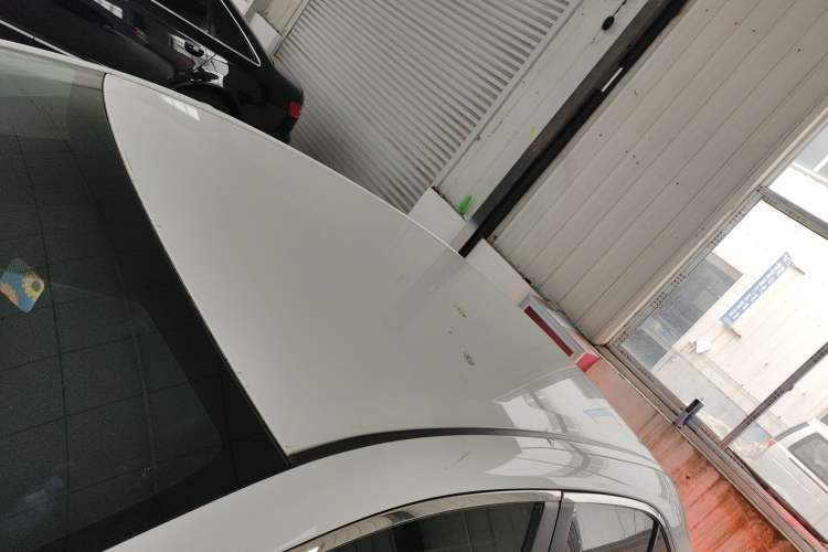 Used Toyota Levin 2023 Smart Electric Hybrid Dual-Engine 1.8L Leading Edition Roof