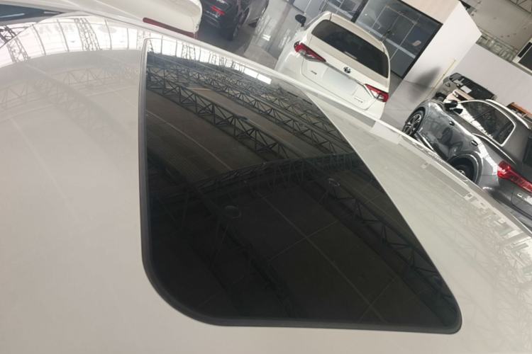 Used Toyota Levin 2023 Smart Electric Hybrid Dual-Engine 1.8L Luxury Edition Roof