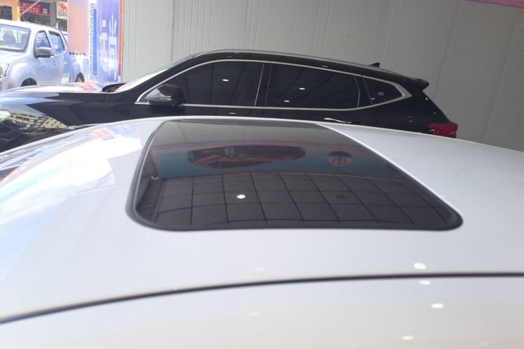 Used Toyota Levin 2023 185T CVT Luxury Edition Roof