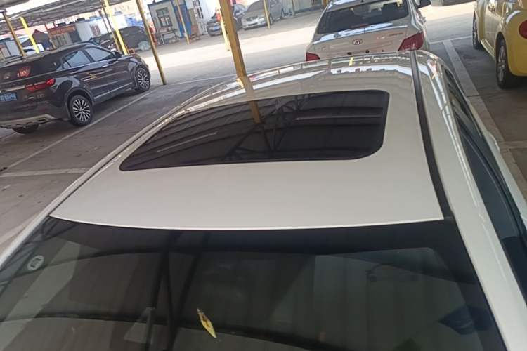 Used Toyota Levin 2023 185T CVT Luxury Edition Roof