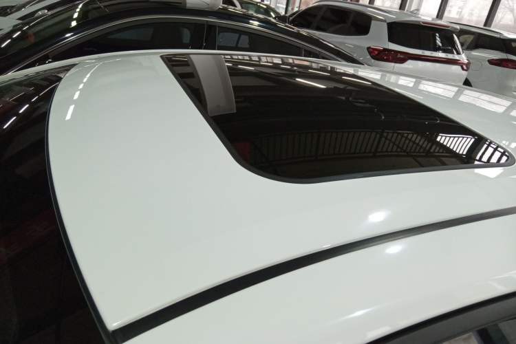 Used Toyota Levin 2023 Smart Electric Hybrid Dual-Engine 1.8L Luxury Edition Roof
