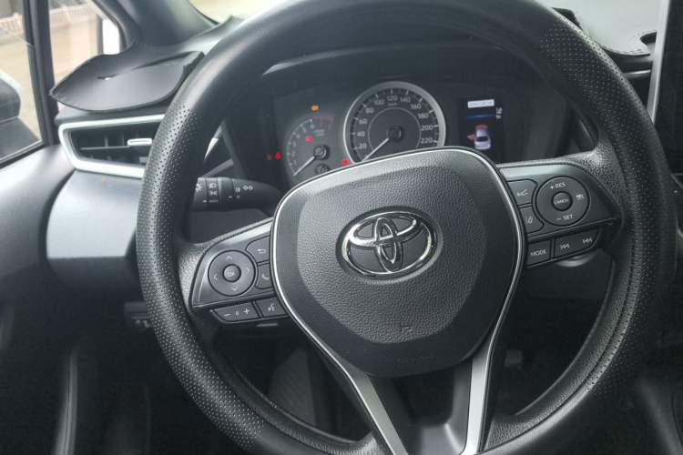 Used Toyota Levin 2023 185T CVT Luxury Edition Steering Wheel
