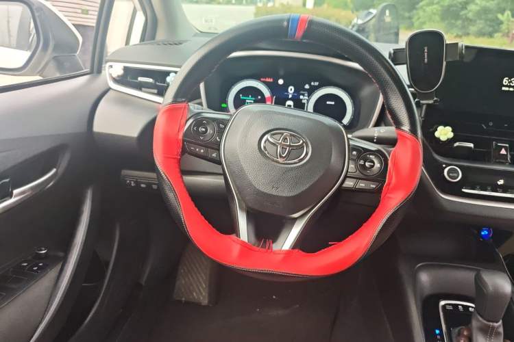 Used Toyota Levin 2023 Smart Electric Hybrid Dual-Engine 1.8L Luxury Edition Steering Wheel