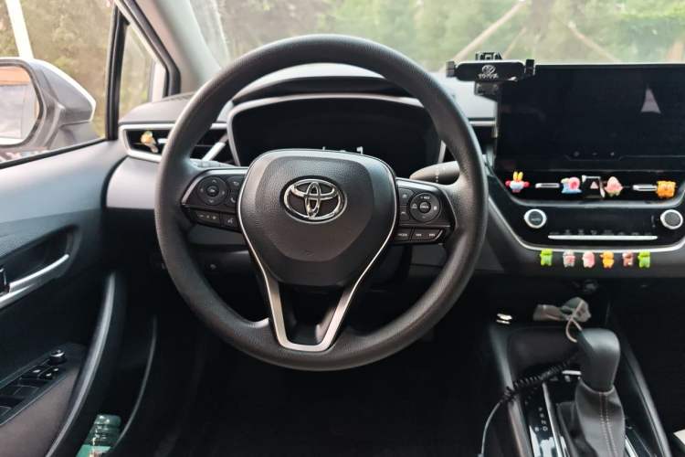 Used Toyota Levin 2023 Smart Electric Hybrid Dual-Engine 1.8L Luxury Edition Steering Wheel