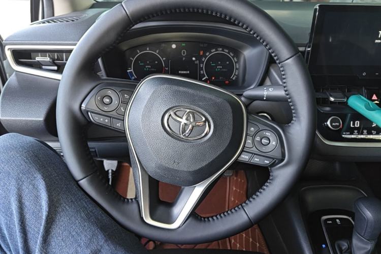 Used Toyota Levin 2023 Revised Version 2.0L Luxury Edition Steering Wheel