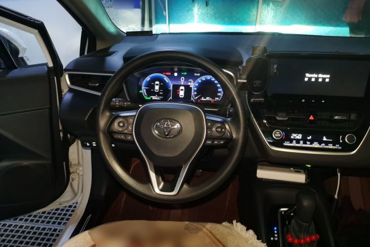 Used Toyota Levin 2023 Smart Electric Hybrid Dual-Engine 1.8L Sport Edition Steering Wheel