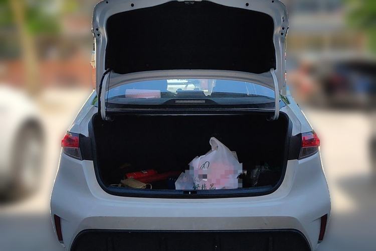 Used Toyota Levin 2023 Smart Electric Hybrid Dual-Engine 1.8L Sport Edition Trunk