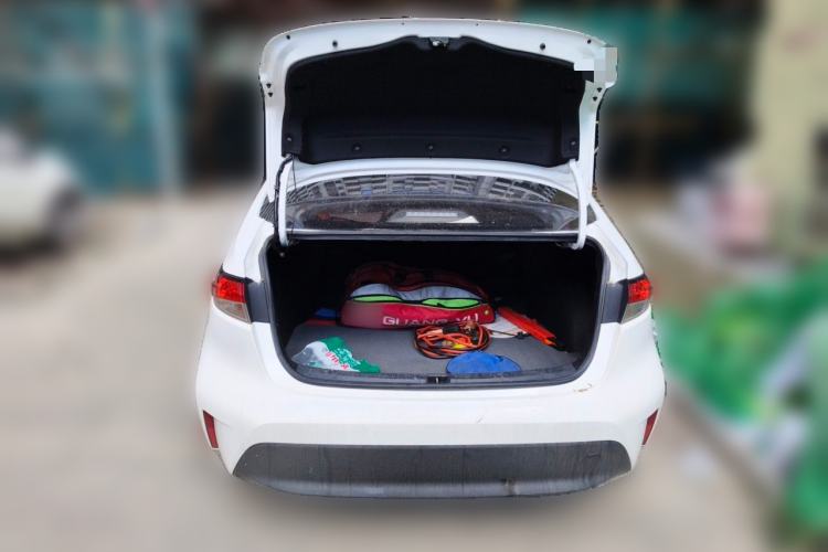 Used Toyota Levin 2023 Smart Electric Hybrid Dual-Engine 1.8L Luxury Edition Trunk