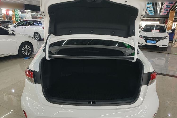 Used Toyota Levin 2023 Smart Electric Hybrid Dual-Engine 1.8L Luxury Edition Trunk