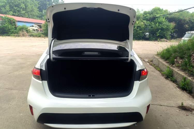 Used Toyota Levin 2023 185T CVT Luxury Edition Trunk