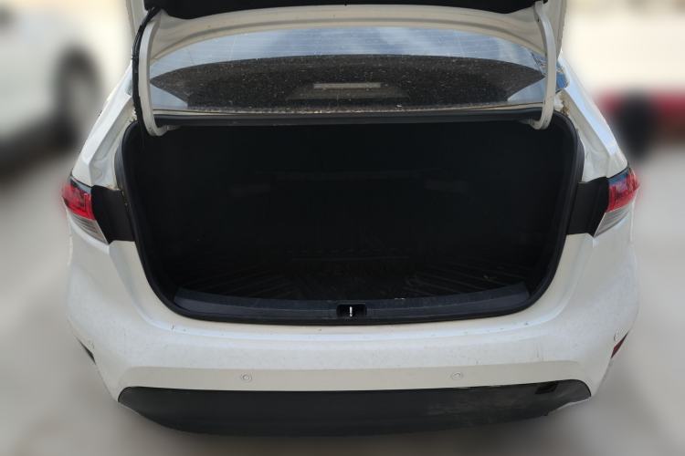 Used Toyota Levin 2023 Smart Electric Hybrid Dual-Engine 1.8L Leading Edition Trunk