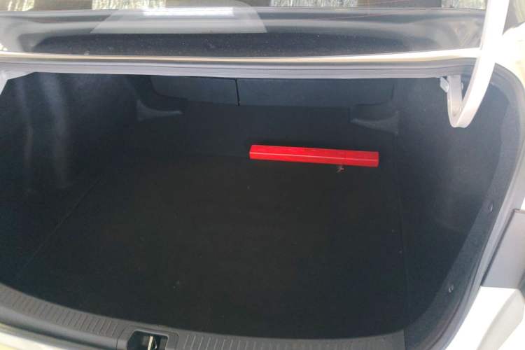 Used Toyota Levin 2023 185T CVT Luxury Edition Trunk