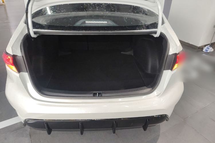 Used Toyota Levin 2023 Smart Electric Hybrid Dual-Engine 1.8L Sport Edition Trunk
