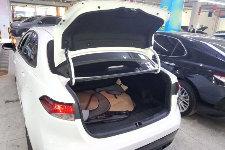 Used Toyota Levin 2023 185T CVT Luxury Edition Trunk