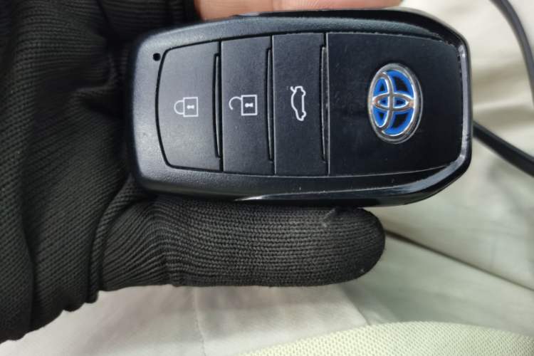 Used Toyota Levin 2023 Smart Electric Hybrid Dual-Engine 1.8L Sport Edition Vehicle Key