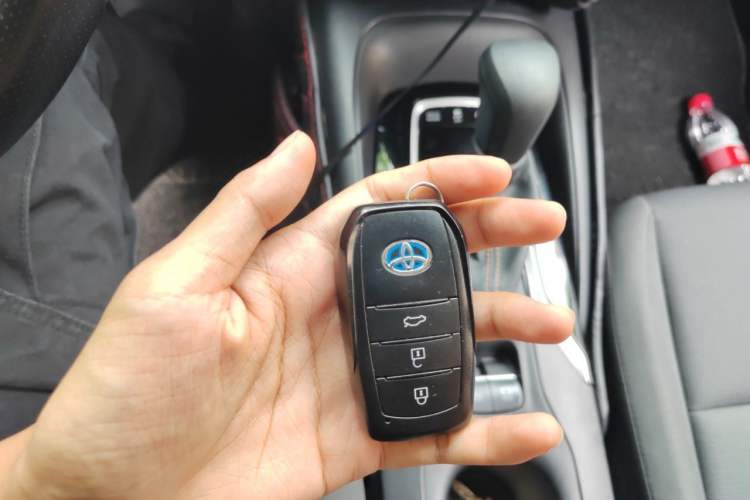 Used Toyota Levin 2023 Smart Electric Hybrid Dual-Engine 1.8L Leading Edition Vehicle Key