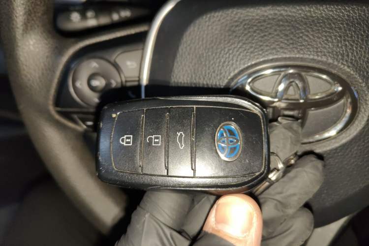 Used Toyota Levin 2023 Smart Electric Hybrid Dual-Engine 1.8L Leading Edition Vehicle Key