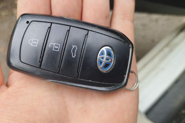 Used Toyota Levin 2023 Smart Electric Hybrid Dual-Engine 1.8L Luxury Edition Vehicle Key
