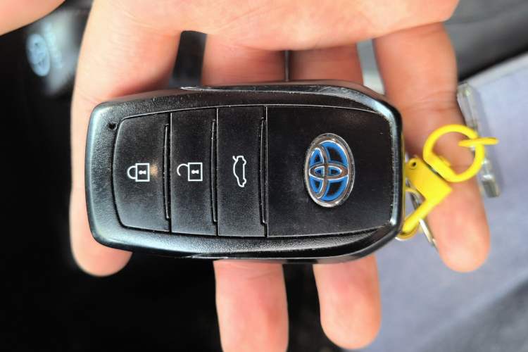 Used Toyota Levin 2023 Smart Electric Hybrid Dual-Engine 1.8L Leading Edition Vehicle Key