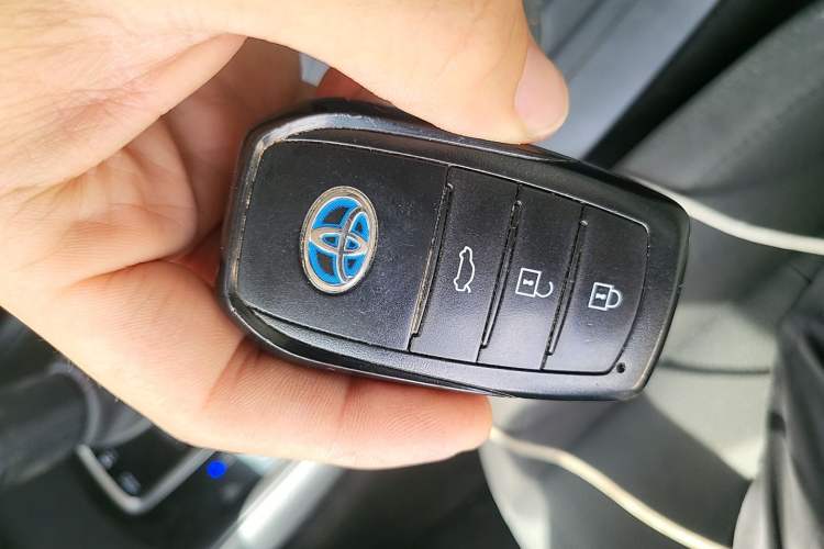 Used Toyota Levin 2023 Smart Electric Hybrid Dual-Engine 1.8L Leading Edition Vehicle Key