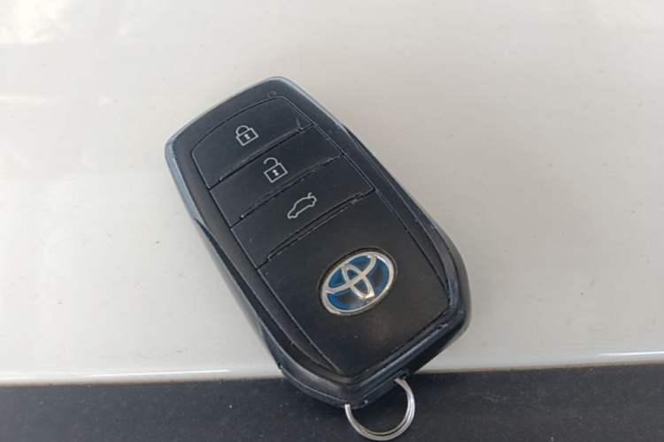 Used Toyota Levin 2023 Smart Electric Hybrid Dual-Engine 1.8L Leading Edition Vehicle Key