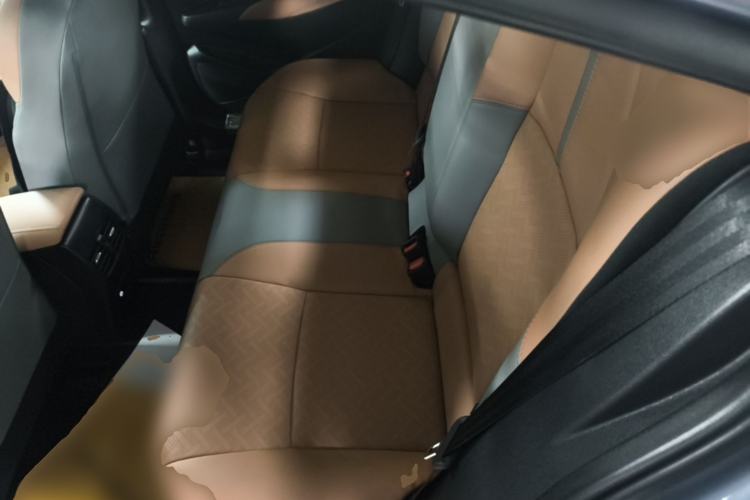 Used Toyota Levin 2024 Smart Electric Hybrid Dual-Motor 1.8L Sport Edition Left Rear Seat