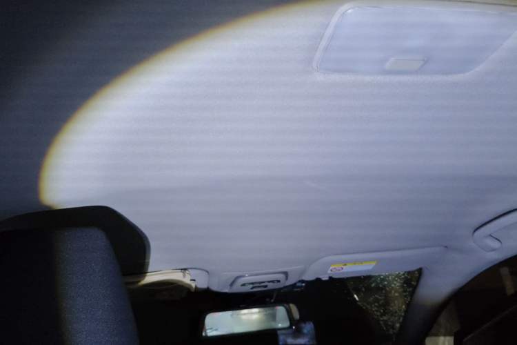 Used Toyota Levin 2024 Smart Electric Hybrid Dual-Engine 1.8L Leading Edition Headliner