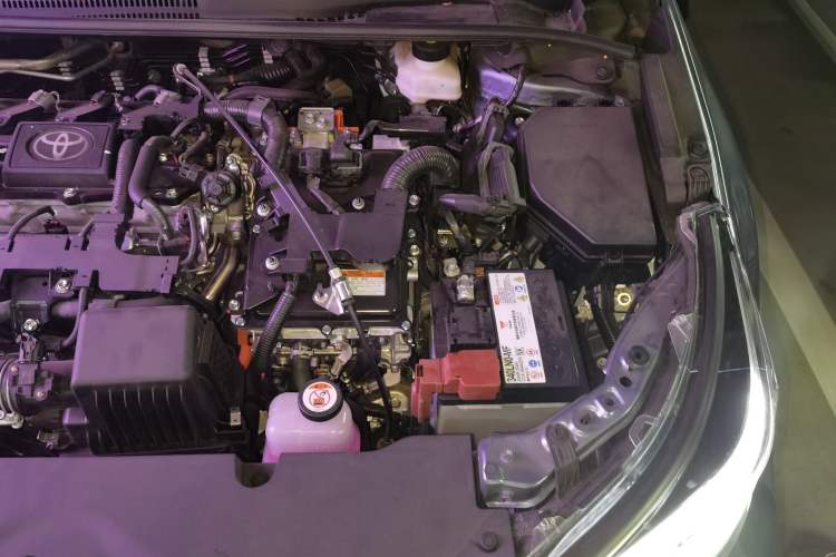Used Toyota Levin 2024 Smart Electric Hybrid Dual-Motor 1.8L Sport Edition Engine Bay Left
