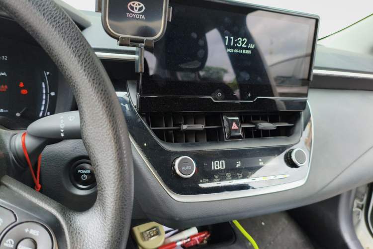 Used Toyota Levin 2024 Smart Electric Hybrid Dual-Engine 1.8L Leading Edition Audio And AC Panel