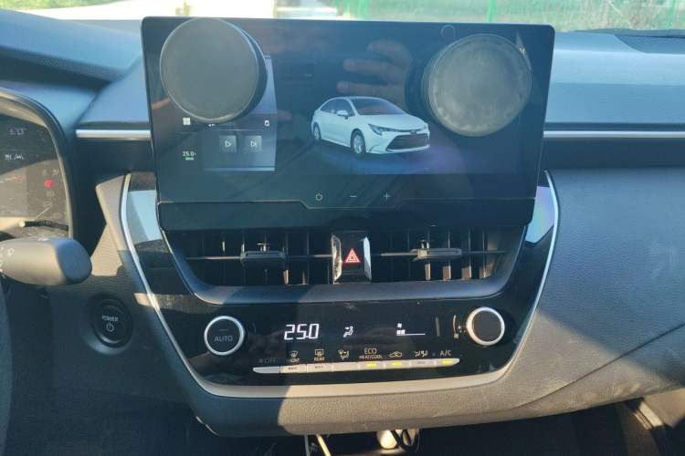 Used Toyota Levin 2024 Smart Electric Hybrid Dual-Engine 1.8L Leading Edition Audio And AC Panel