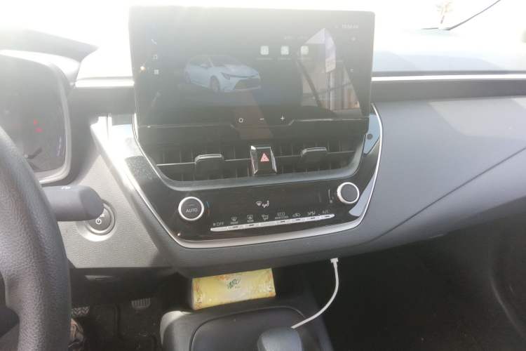 Used Toyota Levin 2024 Smart Electric Hybrid Dual-Engine 1.8L Leading Edition Audio And AC Panel