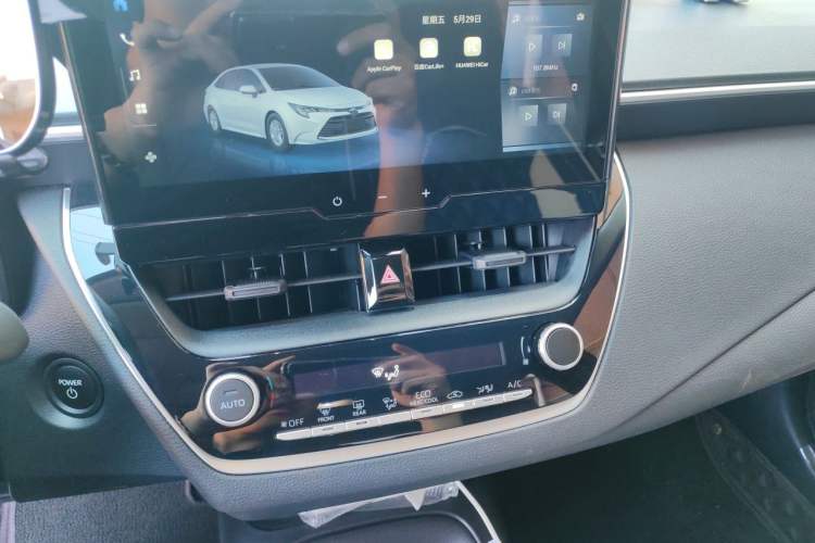Used Toyota Levin 2024 Smart Electric Hybrid Dual-Engine 1.8L Leading Edition Audio And AC Panel