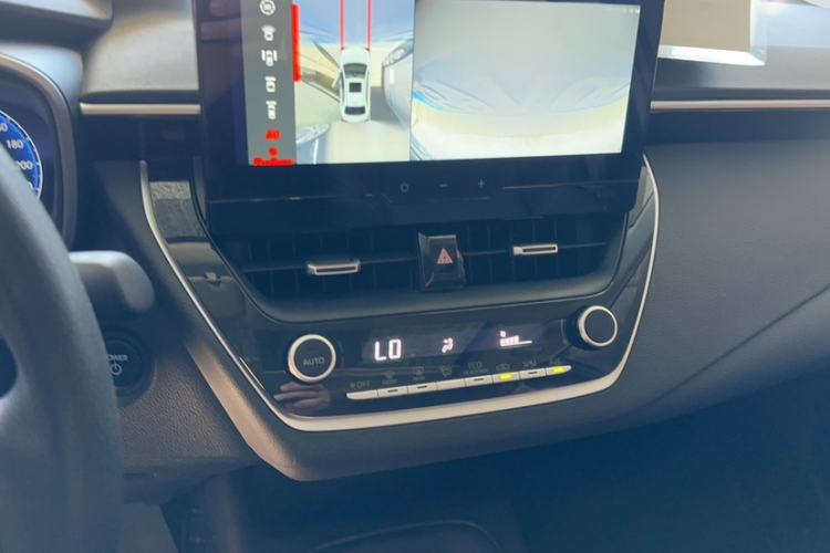 Used Toyota Levin 2024 Smart Electric Hybrid Dual-Engine 1.8L Luxury Edition Audio And AC Panel