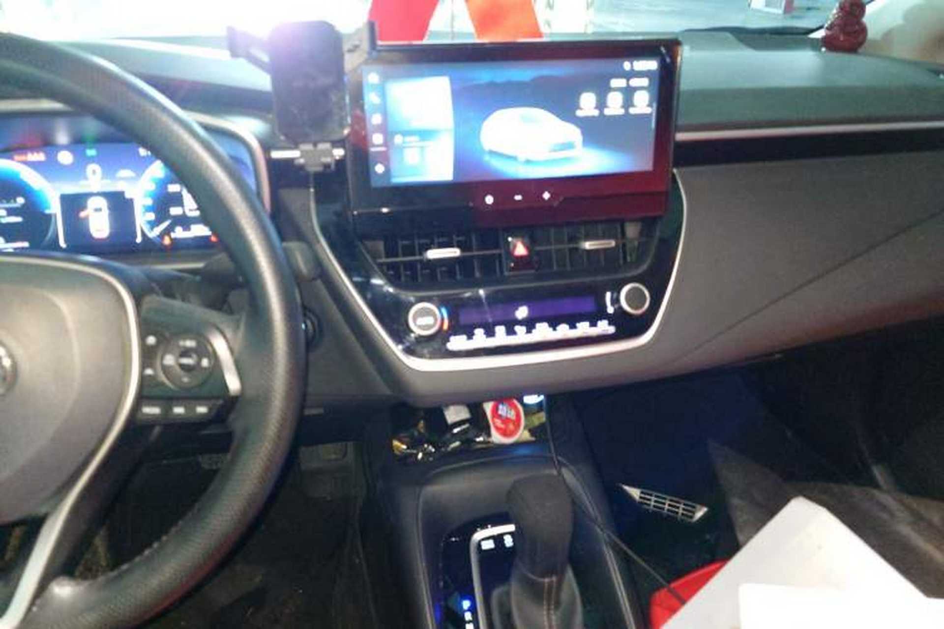 Used Toyota Levin 2024 Smart Electric Hybrid Dual-Engine 1.8L Luxury Edition Audio And AC Panel