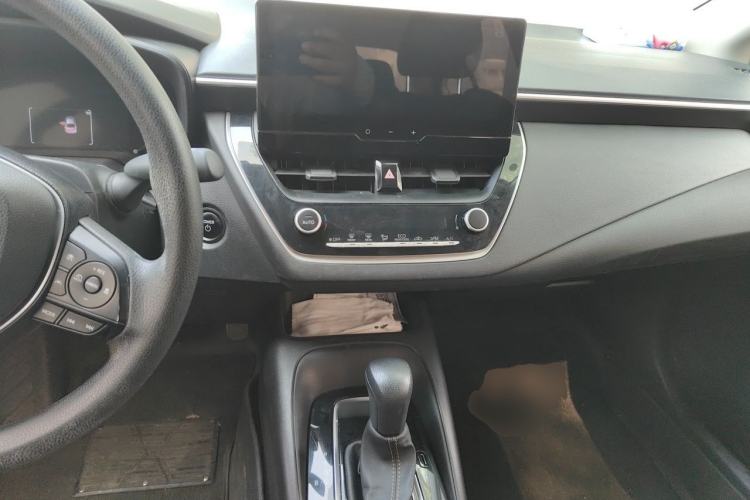 Used Toyota Levin 2024 Smart Electric Hybrid Dual-Engine 1.8L Leading Edition Center Console