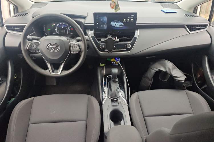 Used Toyota Levin 2024 Smart Electric Hybrid Dual-Engine 1.8L Leading Edition Center Console