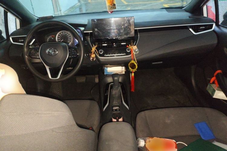 Used Toyota Levin 2024 185T CVT Luxury Edition Center Console