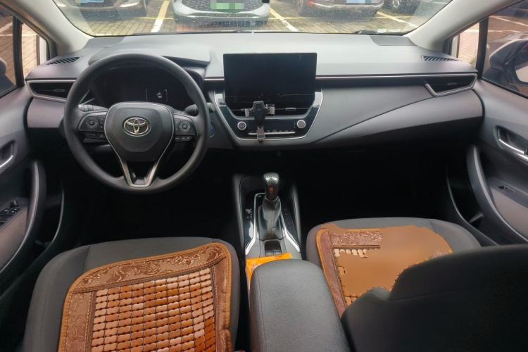 Used Toyota Levin 2024 Smart Electric Hybrid Dual-Engine 1.8L Leading Edition Center Console