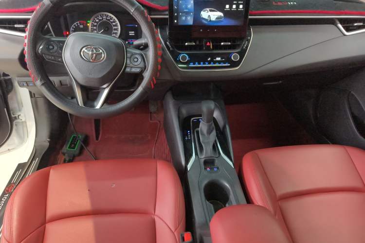 Used Toyota Levin 2024 185T CVT Luxury Edition Center Console