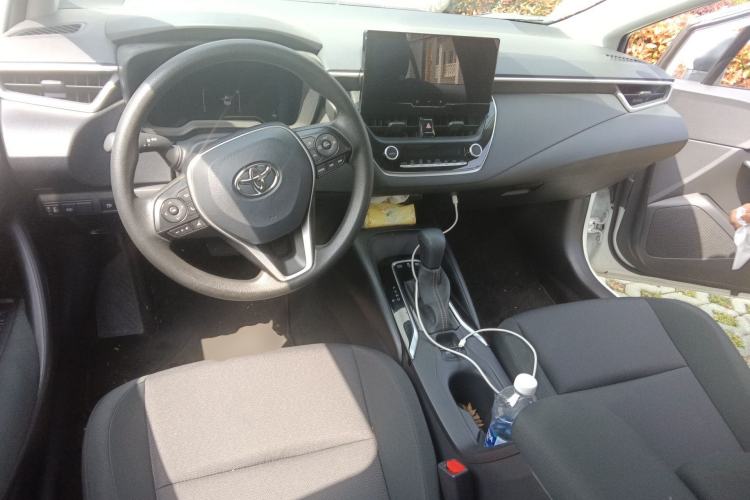 Used Toyota Levin 2024 Smart Electric Hybrid Dual-Engine 1.8L Leading Edition Center Console