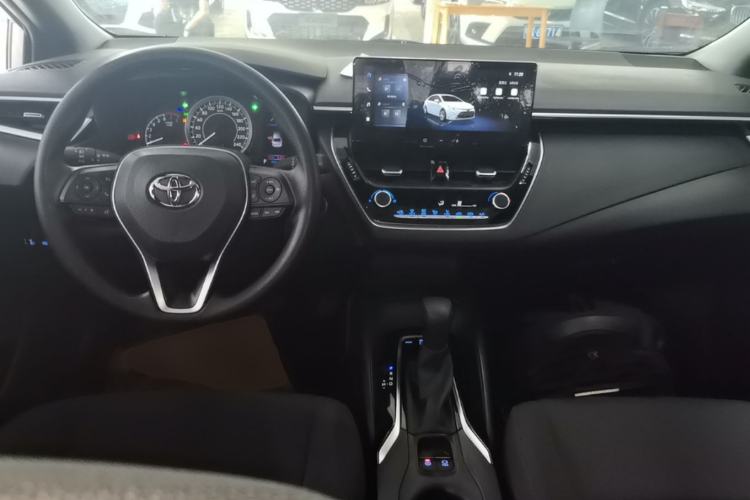Used Toyota Levin 2024 185T CVT Luxury Edition Center Console