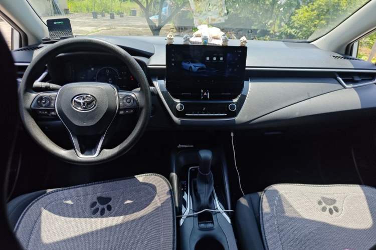 Used Toyota Levin 2024 Smart Electric Hybrid Dual-Engine 1.8L Leading Edition Center Console