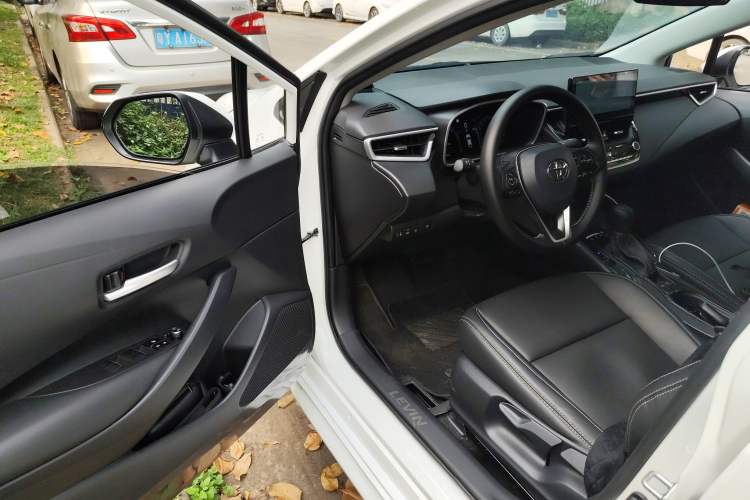 Used Toyota Levin 2024 Smart Electric Hybrid Dual-Engine 1.8L Luxury Edition Driver Seat