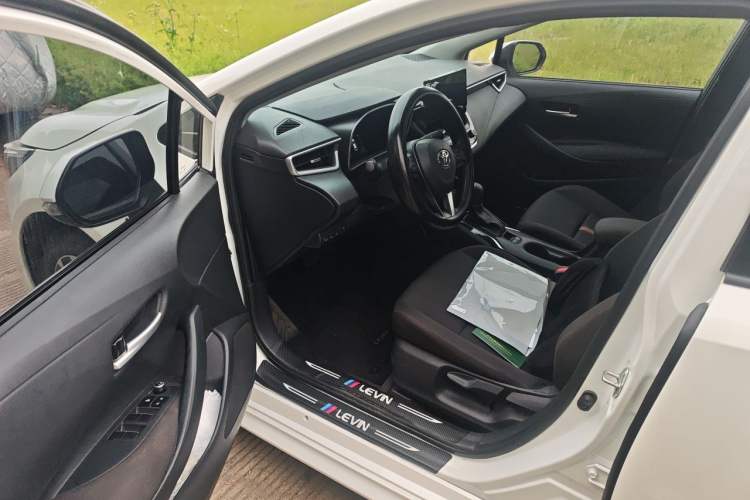 Used Toyota Levin 2024 Smart Electric Hybrid Dual-Engine 1.8L Luxury Edition Driver Seat